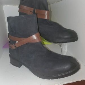 mila charm bootie